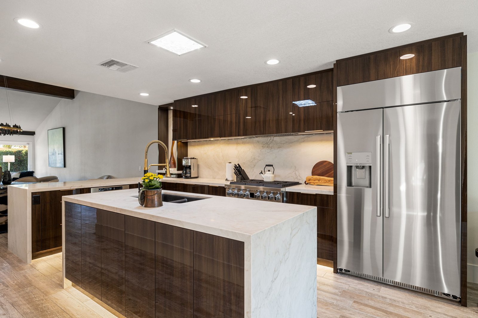 Custom cabinets built to exact specifications for a Palm Desert kitchen.